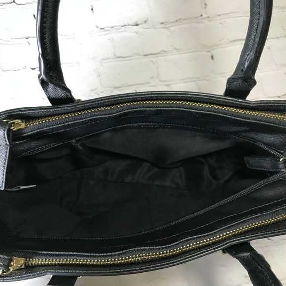 Liz Claiborne Black Tote - Picture 10 of 14